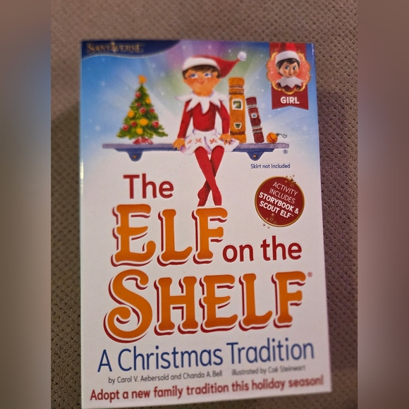New Elf on The Shelf: A Christmas Tradition (Blue-Eyed Girl Scout Elf) - Picture 14 of 15